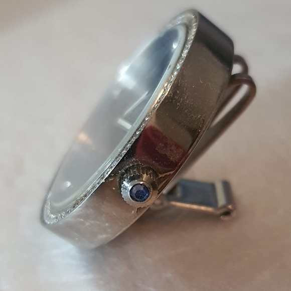 🦋10/$20🦋 Tutu Silver/Mother of Pearl Rhinestone Women's Clip-On Watch - Picture 2 of 3